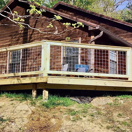 Nautipine Lodge
